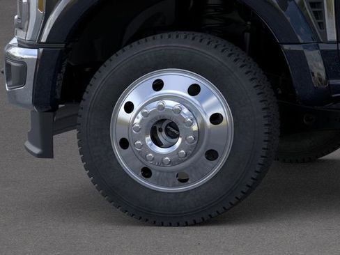 New 2026 Ford F450 XLT w/ XLT Premium Package image 19