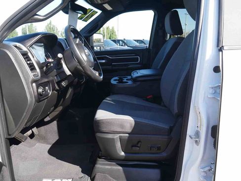 Certified 2024 RAM 3500 Big Horn image 31