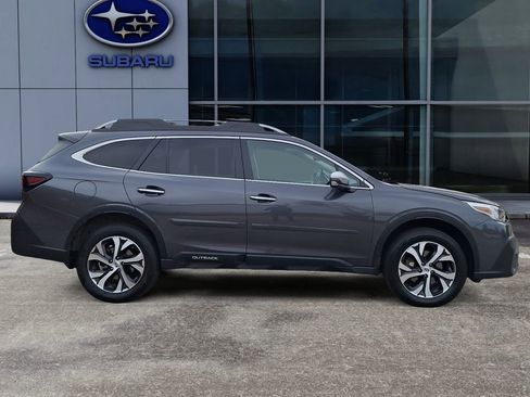 Certified 2022 Subaru Outback Touring XT image 8