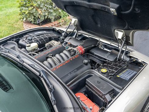 Used 2000 Chevrolet Corvette Coupe RWD image 19