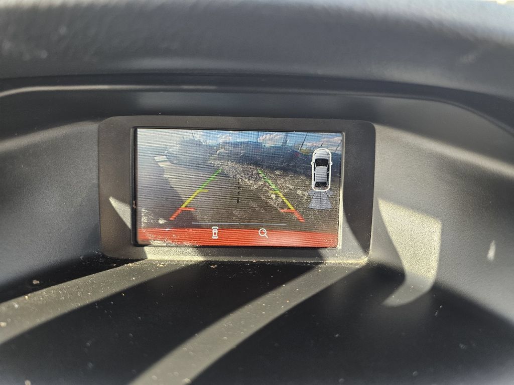 Used 2016 Ford Focus SE w/ Equipment Group 201A FWD image 27