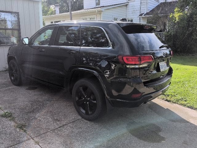 Used 2015 Jeep Grand Cherokee Altitude AWD/4WD image 6