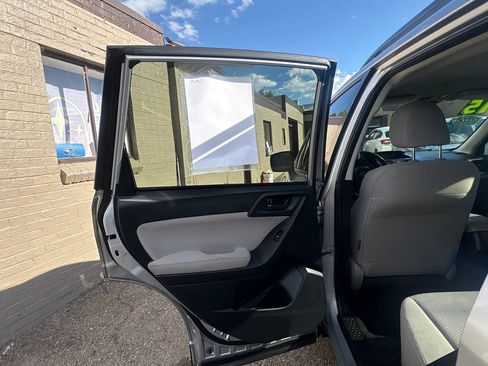 Used 2015 Subaru Forester 2.5i Premium w/ Protection Package #1 AWD/4WD image 11