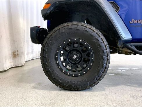 Used 2019 Jeep Wrangler Unlimited Rubicon AWD/4WD image 6