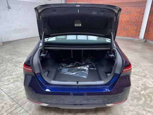 New 2026 BMW 530i xDrive w/ Premium Package AWD/4WD image 28