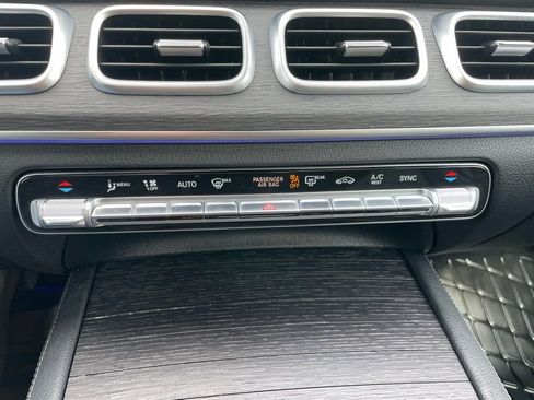 Used 2022 Mercedes-Benz GLE 350 4MATIC image 12