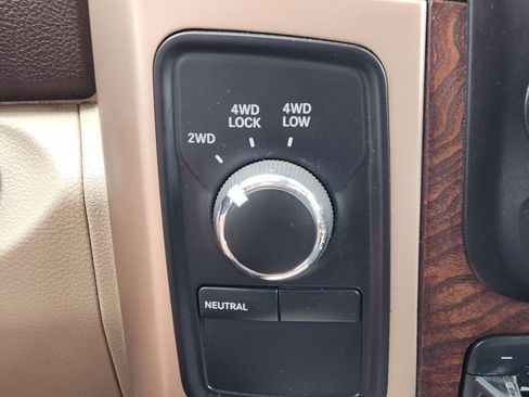 Used 2016 RAM 2500 Longhorn w/ Convenience Group image 23