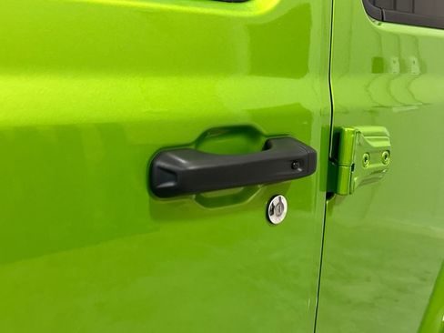 New 2026 Jeep Wrangler Unlimited Rubicon image 13