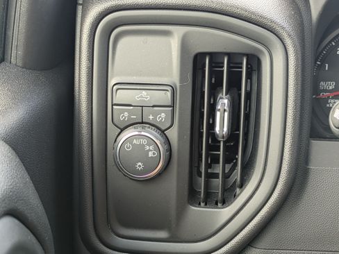 Used 2023 Chevrolet Silverado 1500 Custom RWD image 23