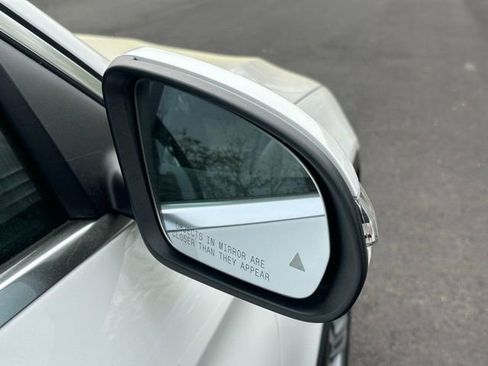 Used 2022 Mercedes-Benz GLC 300 4MATIC image 12