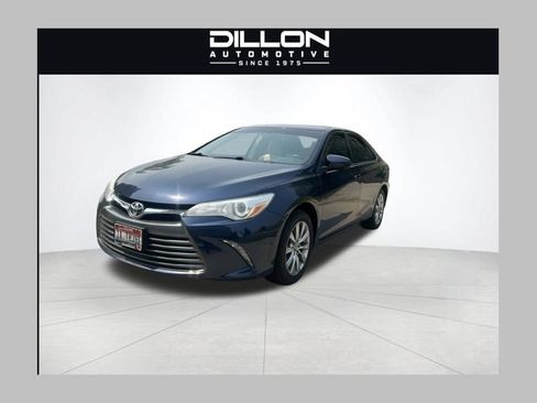 Used 2015 Toyota Camry XLE FWD image 1