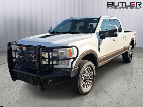 Used 2017 Ford F350 King Ranch w/ King Ranch Ultimate Package AWD/4WD image 1