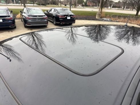 Used 2015 Honda CR-V EX image 10