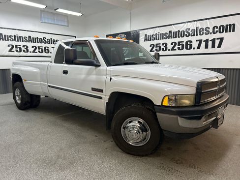Used 2001 Dodge Ram 3500 Truck 2WD Quad Cab image 1