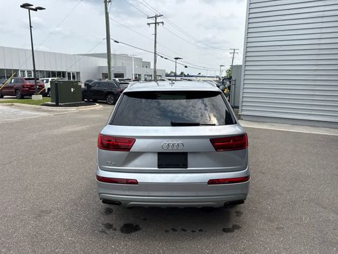 Used 2019 Audi Q7 3.0T Premium w/ Convenience Package AWD/4WD image 4