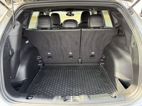 Used 2023 Jeep Compass Limited w/ Elite Group image 15