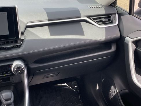 Used 2025 Toyota RAV4 LE image 15