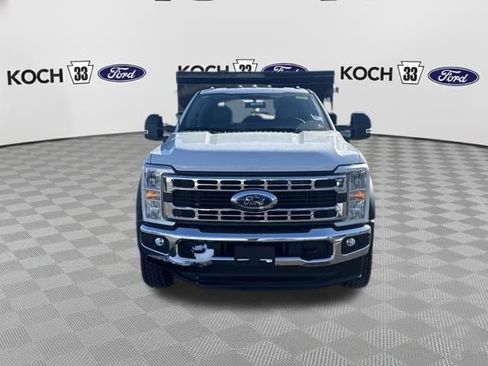 New 2026 Ford F550 4x4 Regular Cab Super Duty image 2