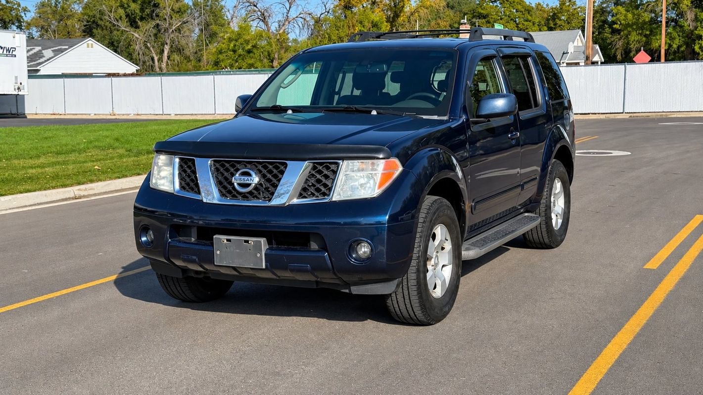 Used 2006 Nissan Pathfinder SE w/ (P01) Se Premium Pkg AWD/4WD image 1