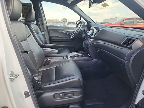 Used 2023 Honda Passport EX-L image 30