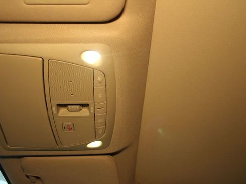 Used 2019 Nissan Rogue SL image 30