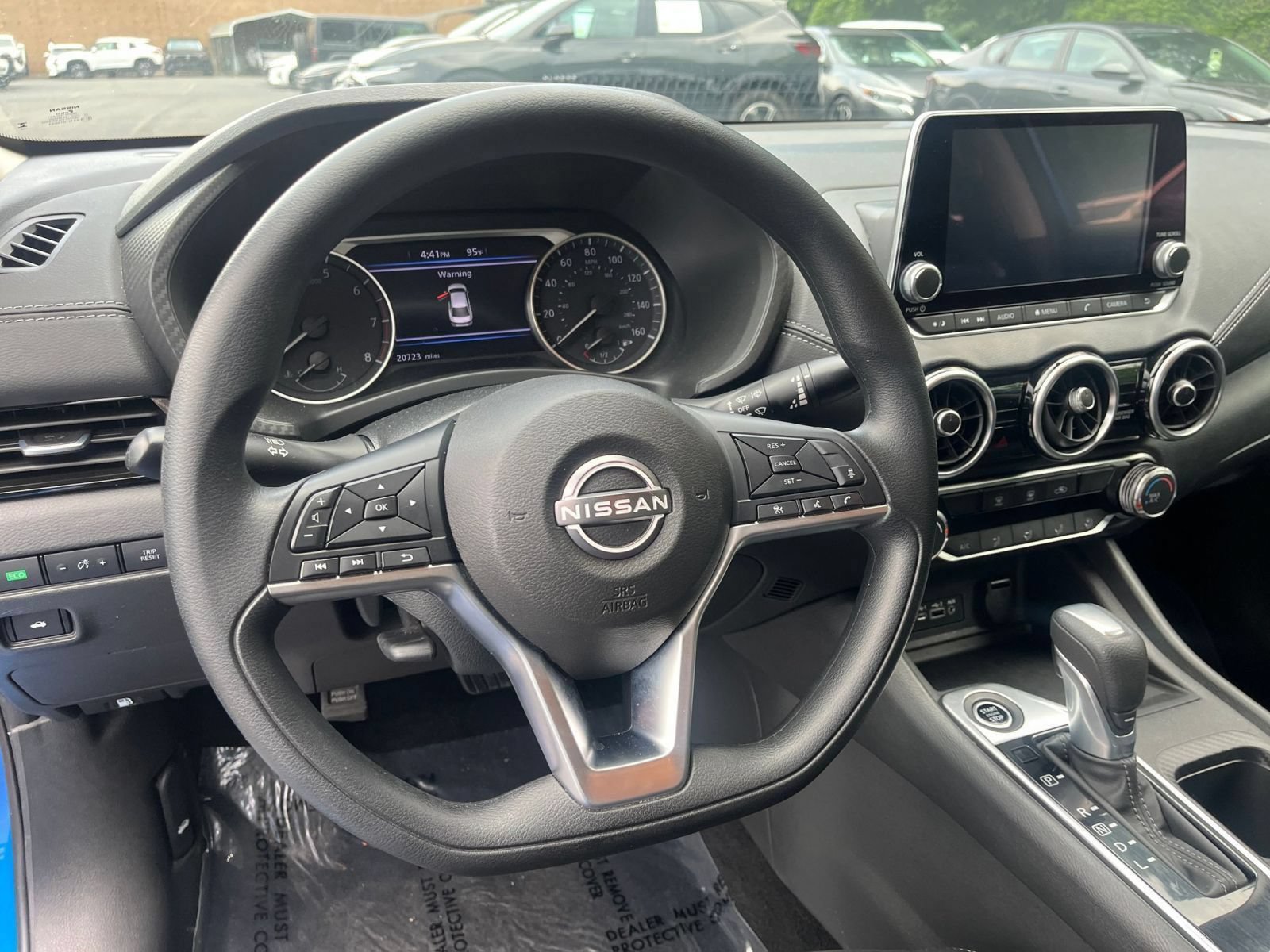 Used 2025 Nissan Sentra SV FWD image 29
