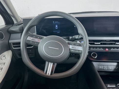 Used 2025 Hyundai Sonata SEL FWD image 18