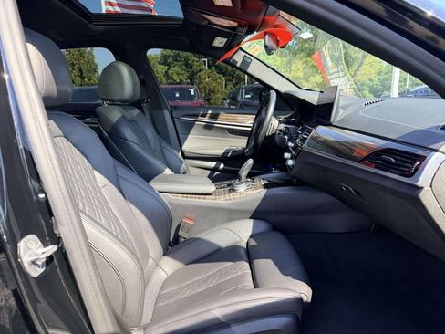 Used 2021 BMW 530i xDrive w/ Convenience Package AWD/4WD image 10