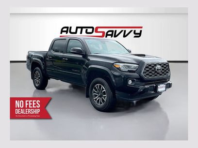 Used 2022 Toyota Tacoma TRD Sport w/ Black Out Package (TMS)
