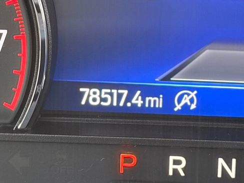Used 2021 Ford Explorer Limited w/ Equipment Group 301A AWD/4WD image 15