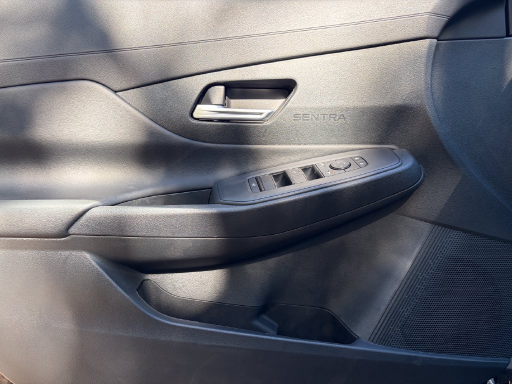 New 2027 Nissan Sentra S w/ Floor Mat Package FWD image 12