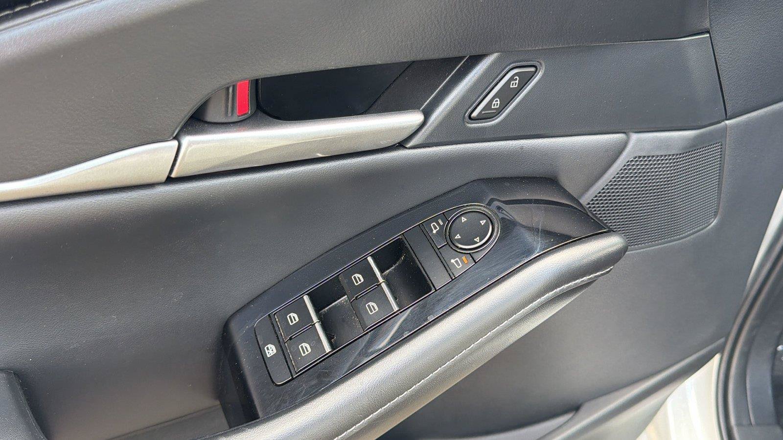 Used 2024 MAZDA CX-30 AWD 2.5 S w/ Select Sport Pkg image 12