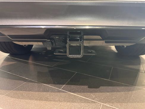 Used 2018 Mercedes-Benz GLS 550 4MATIC w/ Driver Assistance Package image 55