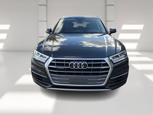 Used 2020 Audi Q5 2.0T Premium Plus image 2
