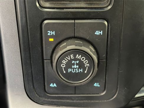 Certified 2024 Ford F150 Lariat w/ Tow/Haul Package AWD/4WD image 24