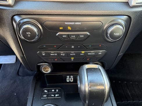 Used 2019 Ford Ranger XLT w/ Equipment Group 302A Luxury image 21