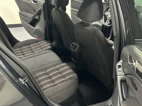 Used 2012 Volkswagen Golf 4-Door image 10