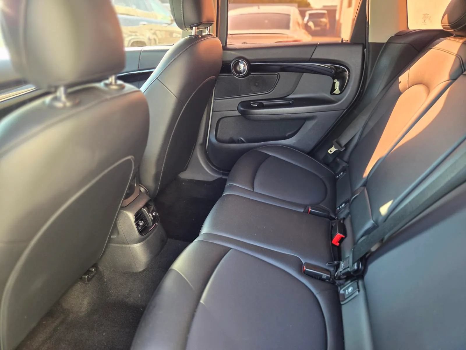 Used 2018 MINI Cooper Countryman FWD image 9