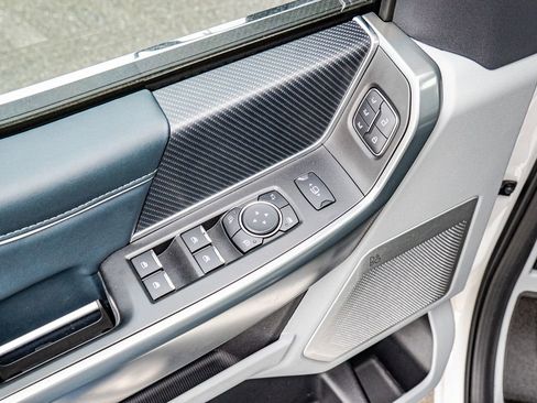 Used 2024 Ford F350 Limited w/ FX4 Off-Road Package image 18