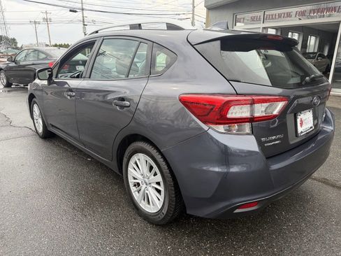 Used 2017 Subaru Impreza 2.0i Premium image 5