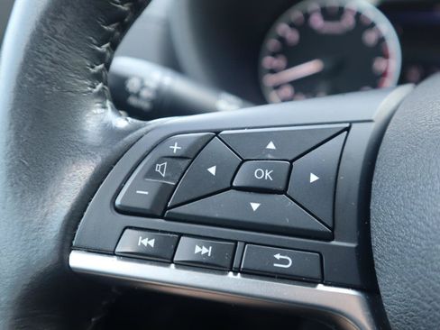 Used 2023 Nissan Sentra SV FWD image 56