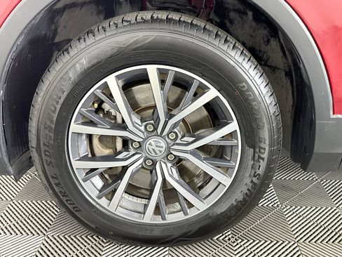 Used 2019 Volkswagen Tiguan SE AWD/4WD image 67
