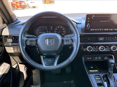 Used 2023 Honda CR-V Sport Touring image 5