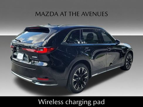 Used 2024 MAZDA CX-90 Plug-In Hybrid w/ Premium Plus AWD/4WD image 4