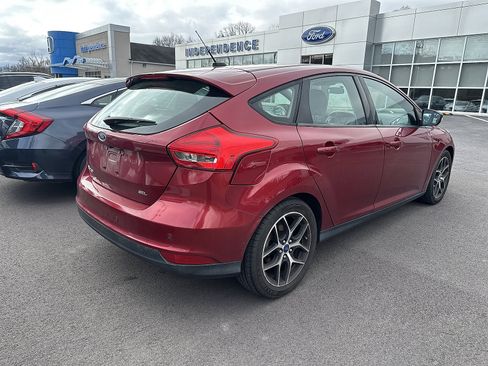 Used 2017 Ford Focus SEL w/ Cold Weather Package image 2