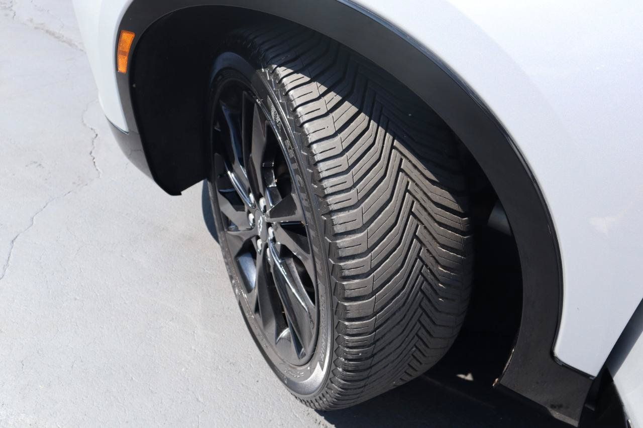 Used 2019 Chevrolet Blazer RS AWD/4WD image 21