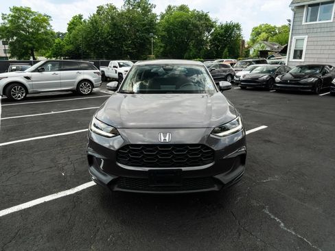Used 2025 Honda HR-V LX image 8