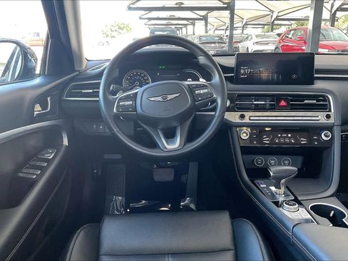 Used 2025 Genesis G70 2.5T RWD image 6