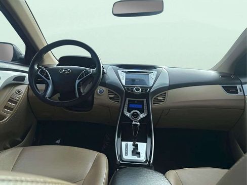 Used 2013 Hyundai Elantra Limited w/ Technology Pkg image 9