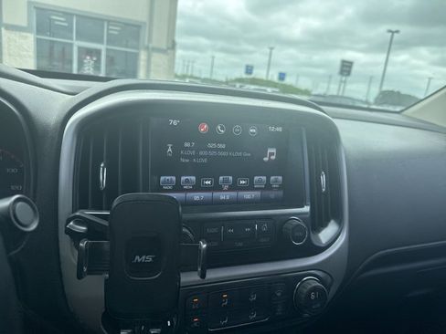 Used 2016 GMC Canyon SLT w/ Driver Alert Package image 11